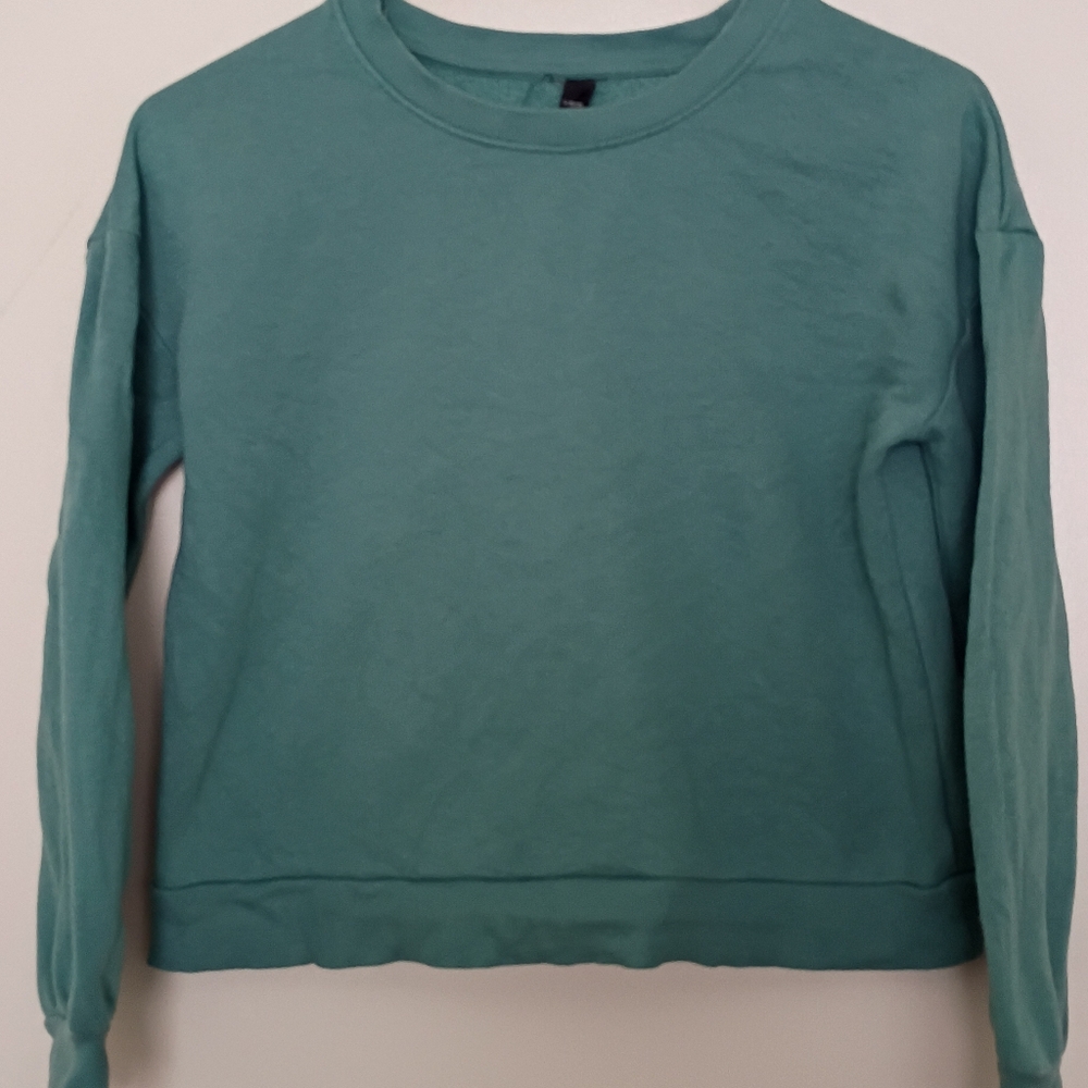 Teal Girl's Top Size Large